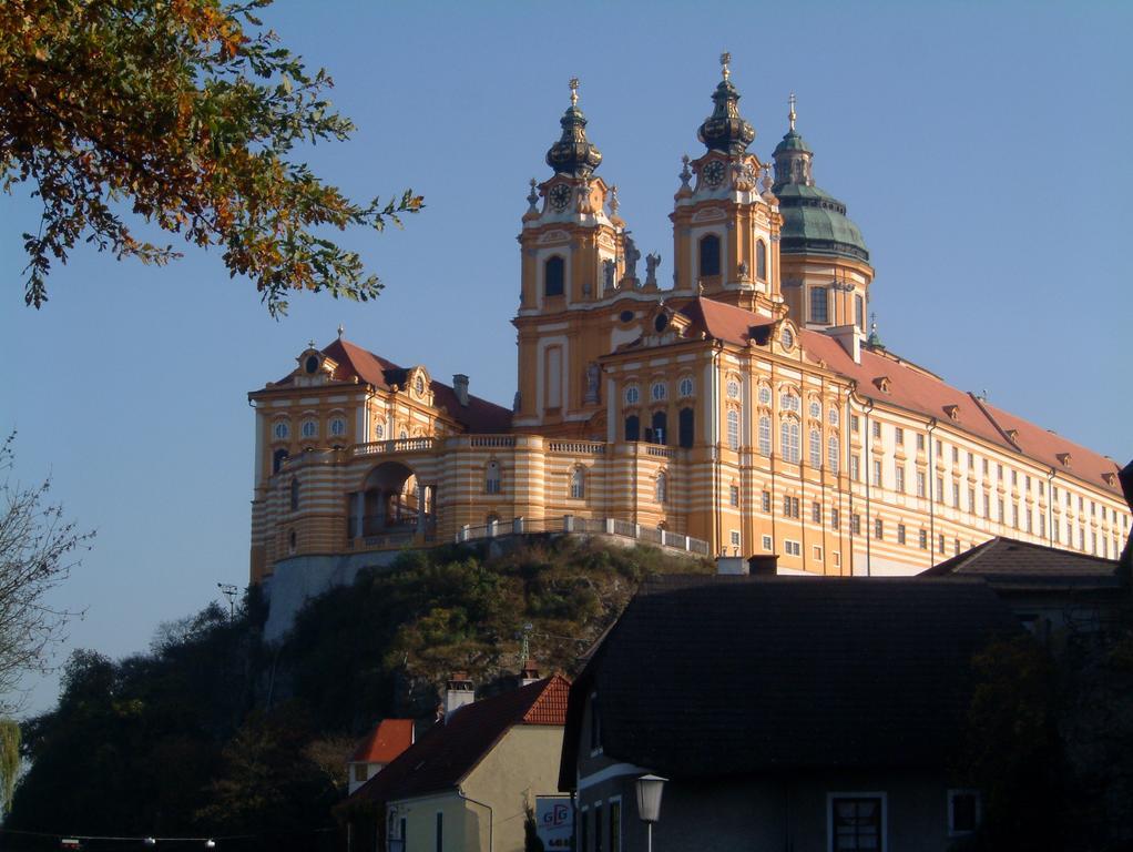 Gasthof-Camping Stumpfer Hotel Schonbuhel an der Donau ภายนอก รูปภาพ